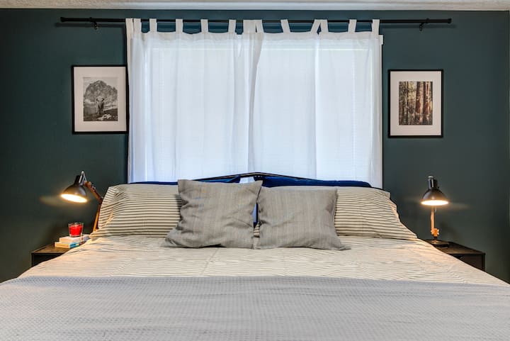 საძინებელი 1