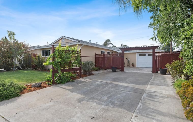 Charming & Cozy 6B/4B near Cambrian Park gallery image 2