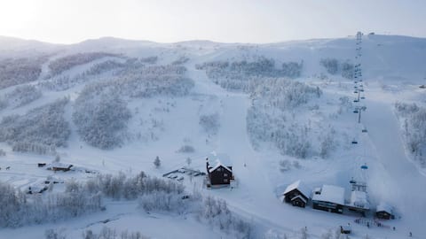 Ski in/ski out at real- Easy & convenient