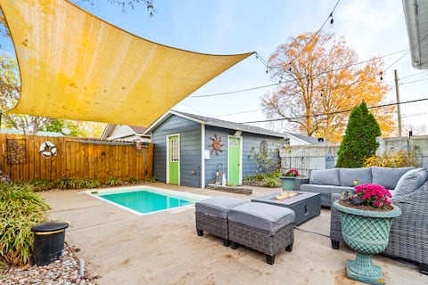 Downtown->Heated Pool, Firepit, Bikes, Grill, Pets