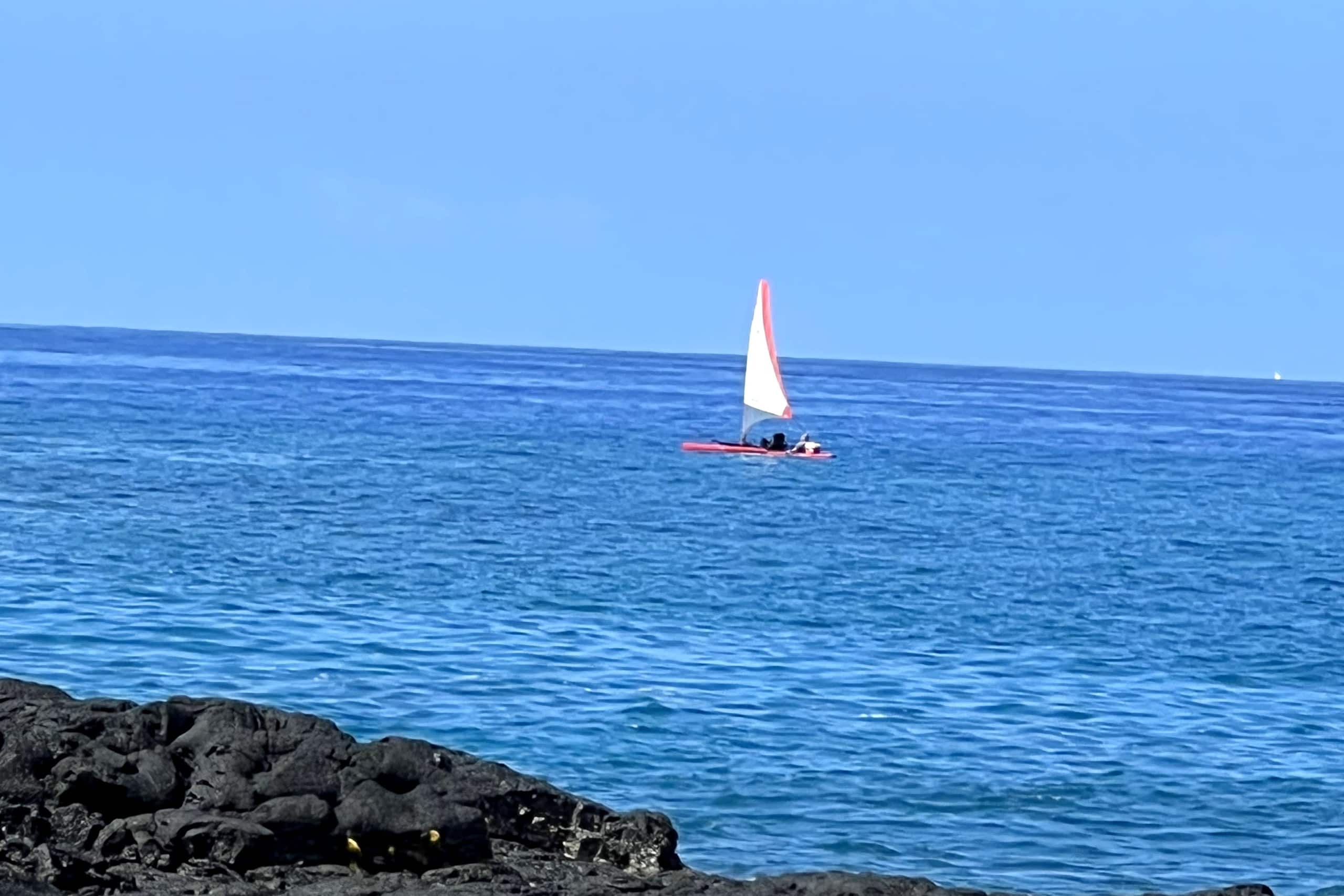 Condo in Kailua-Kona · ★4.78 · 1 bedroom · 2 beds · 1 private bath - Image 11