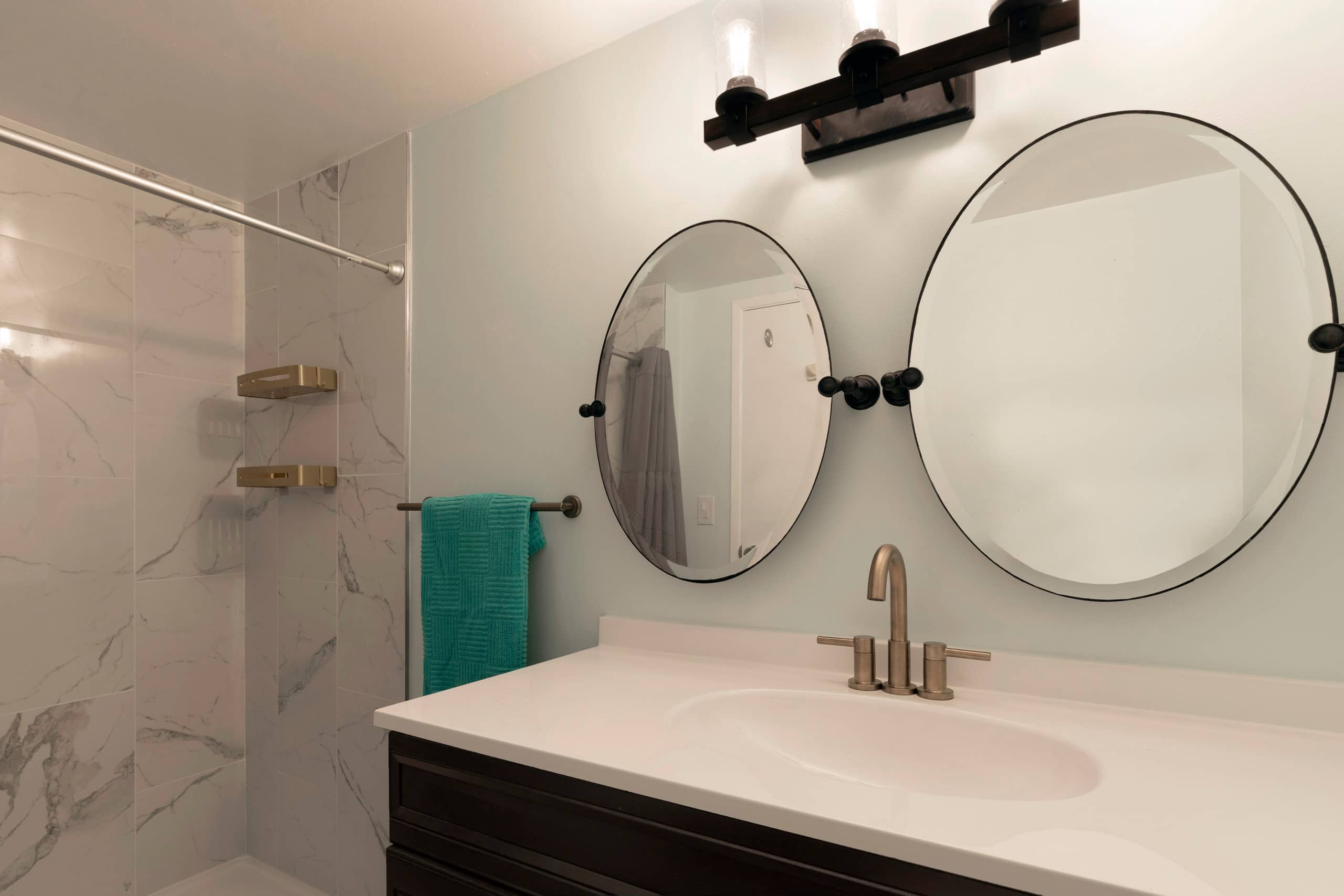 Condo in Kailua-Kona · ★4.78 · 1 bedroom · 2 beds · 1 private bath - Image 6