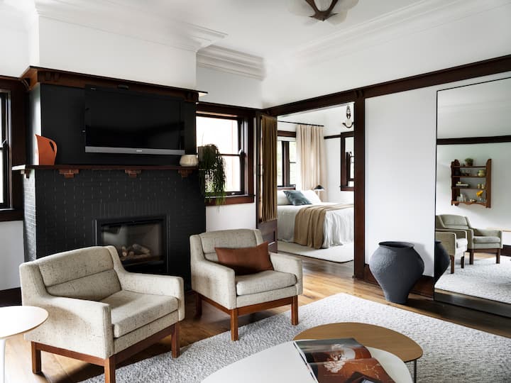 Forest Edge 3-bedroom Home With Fireplace & Garden - Mosman