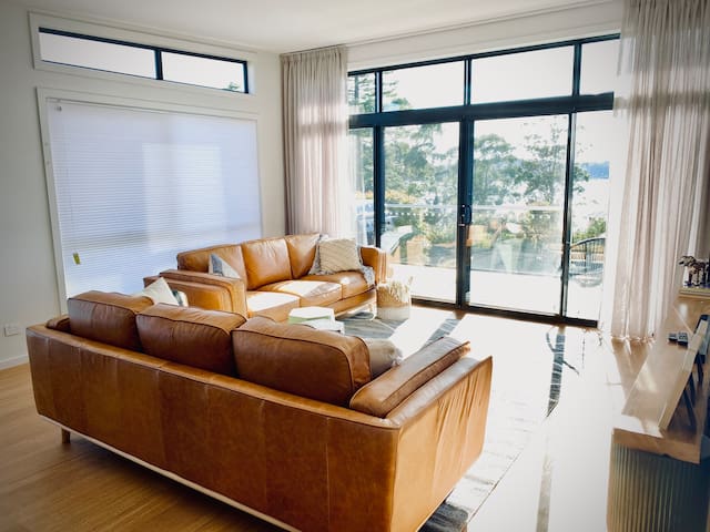 Six on Murray – the perfect coastal escape