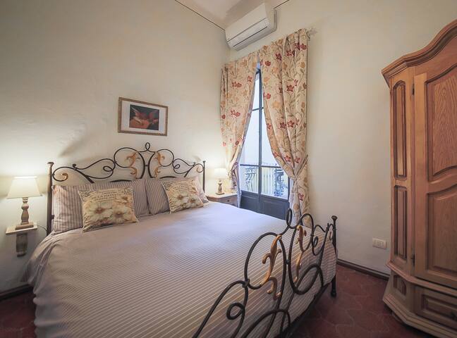 Watch the city wake light filled Medieval Palace gallery image 4