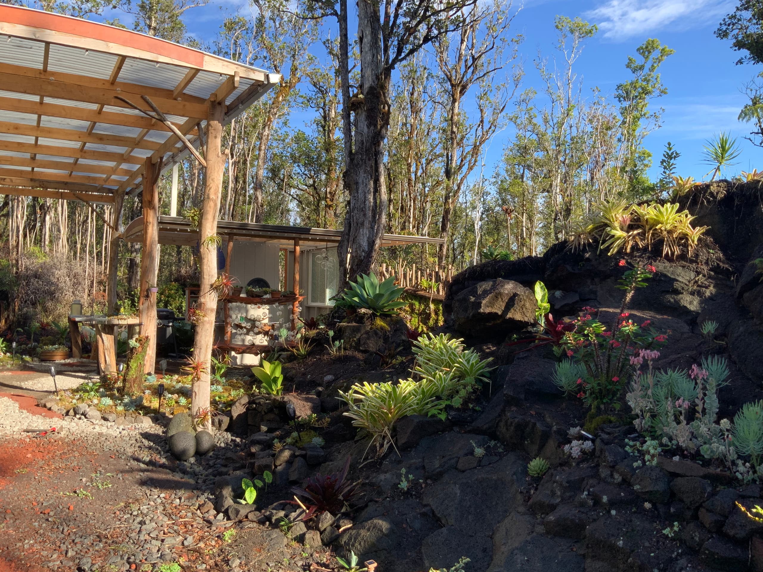Exotic Garden cottage at amazing volcano fissure - Photo 25
