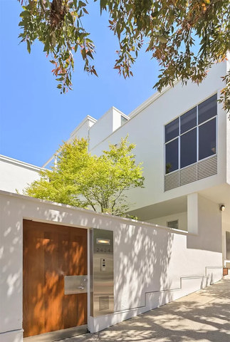 Award Winning Iconic SF Home with views of Bay! gallery image 4