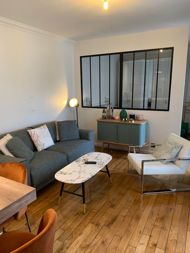 Cozy apartment in the heart of Paris Apartments for Rent in Paris