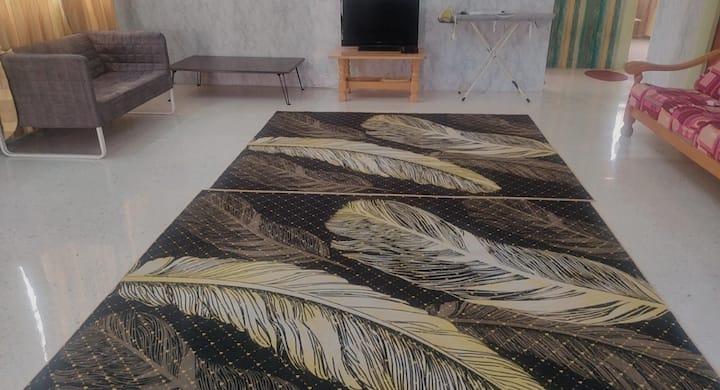 Tangkak Bungalow With Car Porch - Tangkak