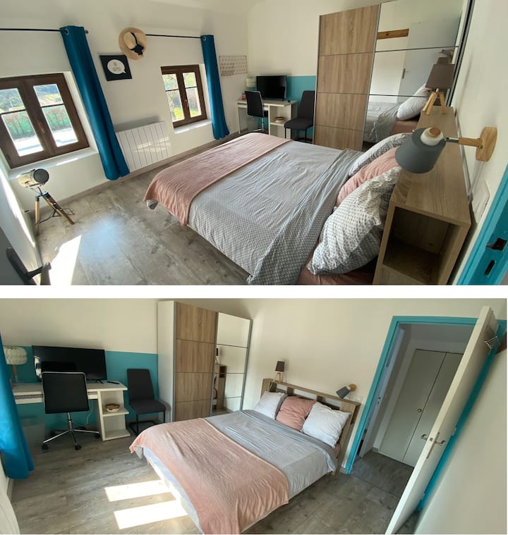 غرفة النوم 3 (الطابق):
- سرير 160 × 200
- غرفة الملابس
- مكتب
- شاشة الوسائط