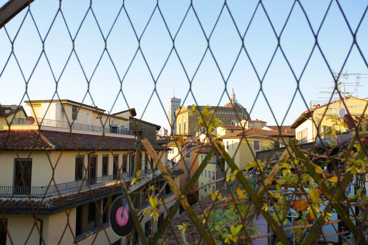 Casa Imad – Ponte Vecchio Attico vista Duomo gallery image 5