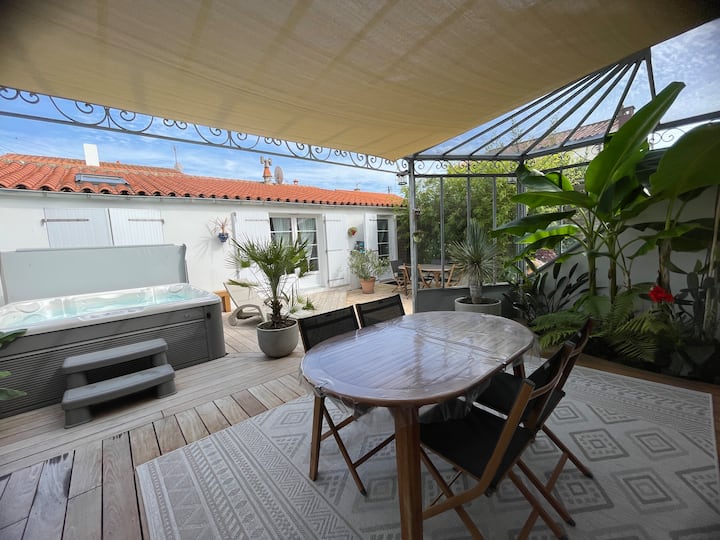 Maison Proche Plages Et Commerces Avec Spa - Les Sables-d'Olonne