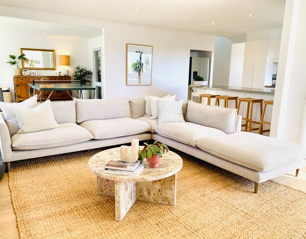 Coastal Family Haven w/ Pool Mornington Peninsula gallery image 2