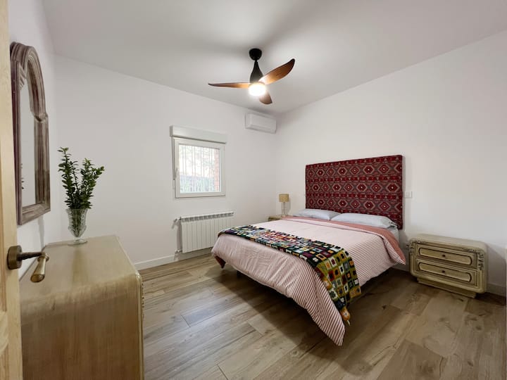 საძინებელი 4