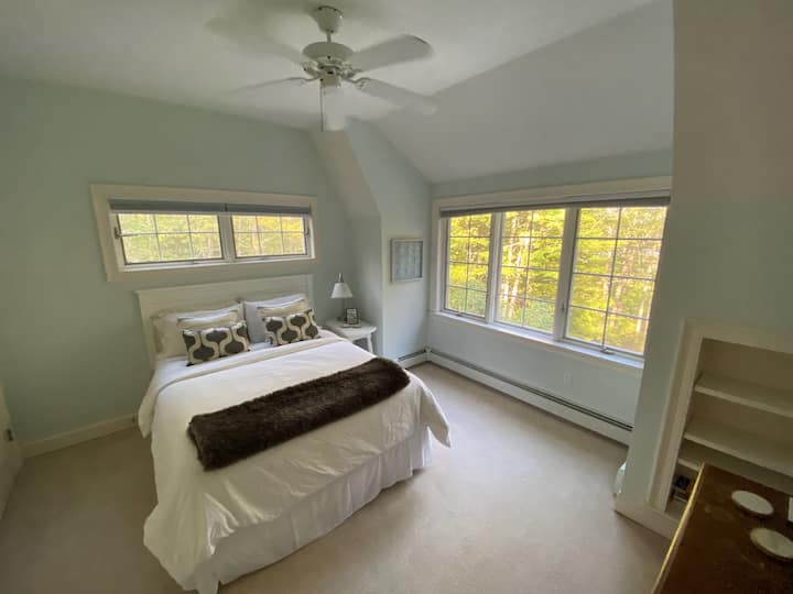 Kittery Point Jewel Houses for Rent in Kittery, Maine, United States