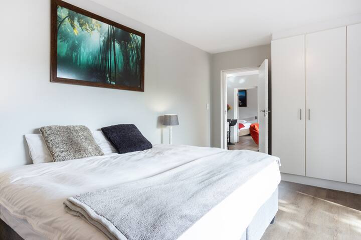 Seaforest-near Scarborough beach&nature, eco pond! gallery image 5