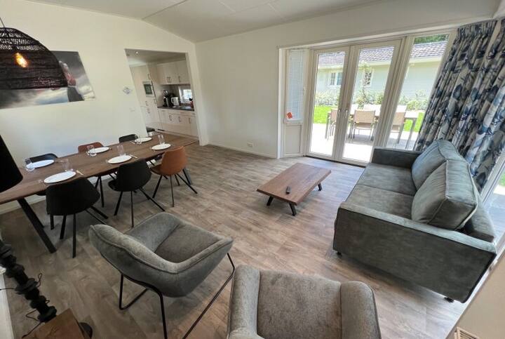 Luxe Chalet Inn Otterlo Op De Veluwe Aan Het Water - Niederlande
