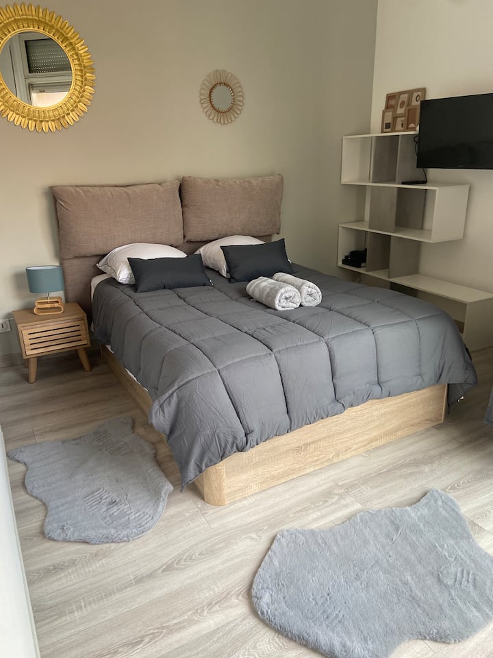 غرفة النوم 1