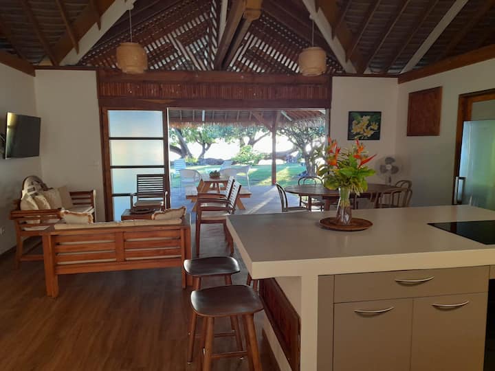 Villa Kahaia : Tahiti Bord De Mer. - Tahiti
