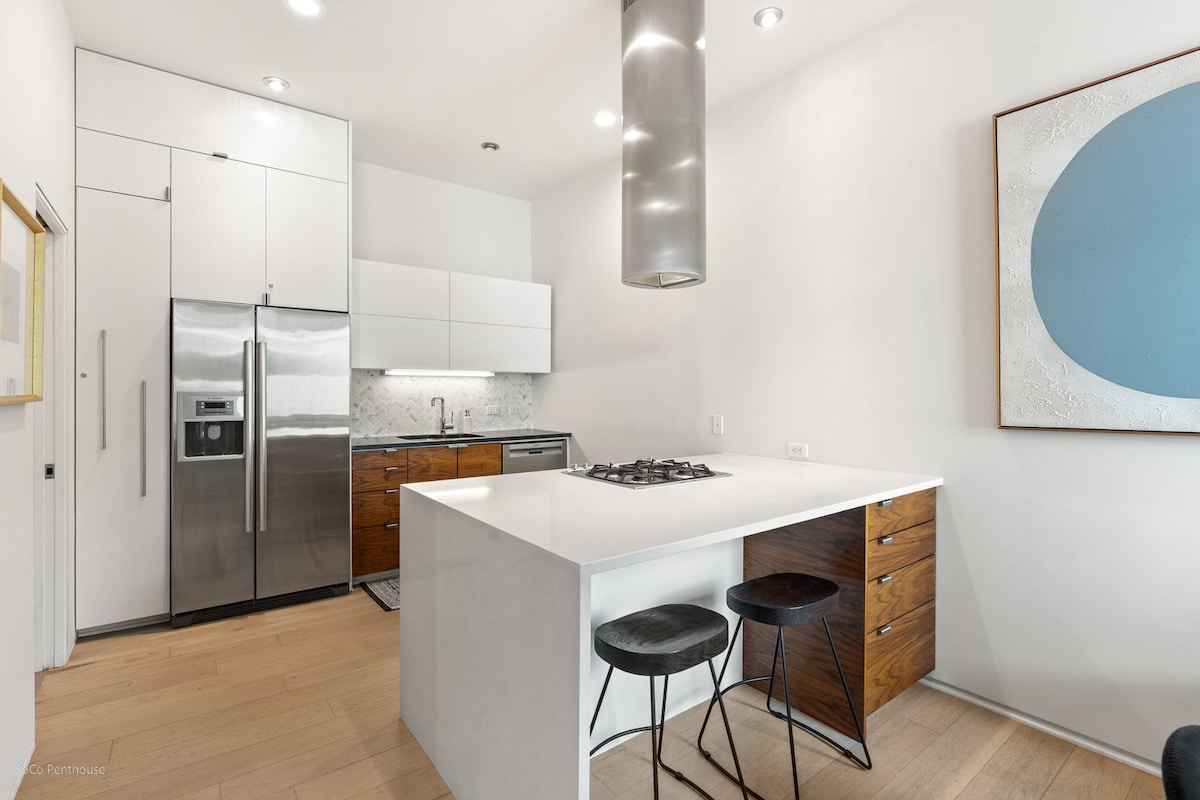 Lux SoCo Penthouse in the Heart of Austin