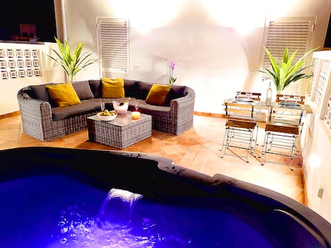 Magellan Exceptional apartment with jacuzzi