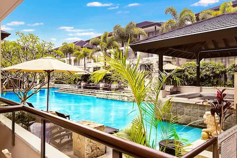 119 Santai Resort - Poolside Apartment by uHoliday