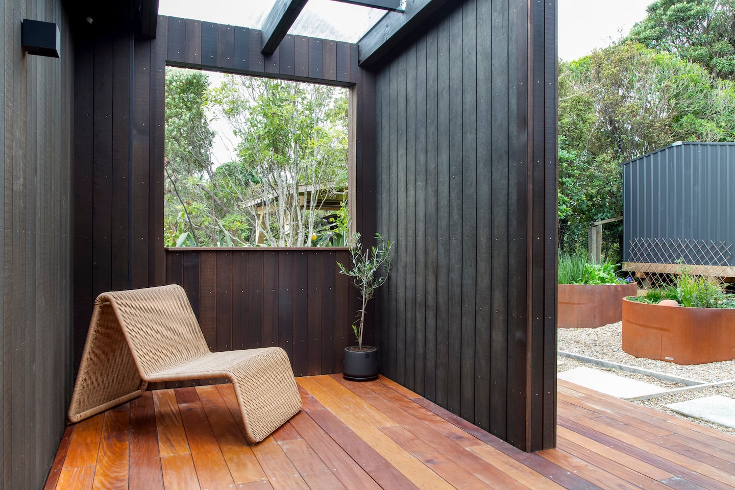 Piha House With Breathtaking Views 4