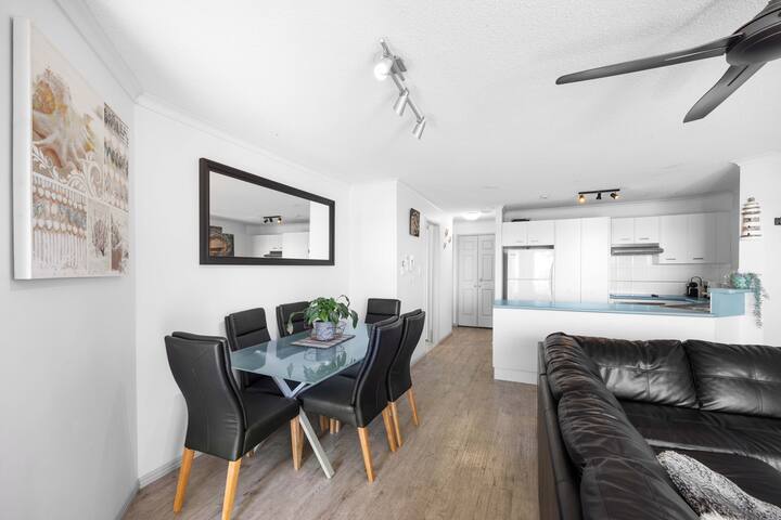 Relaxing Waterfront: Private Rooftop: Super views gallery image 4