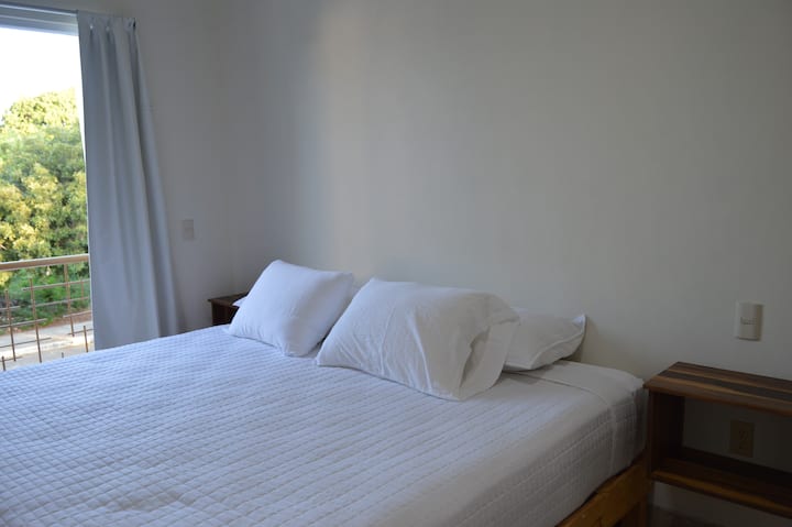 Dhomë gjumi 2