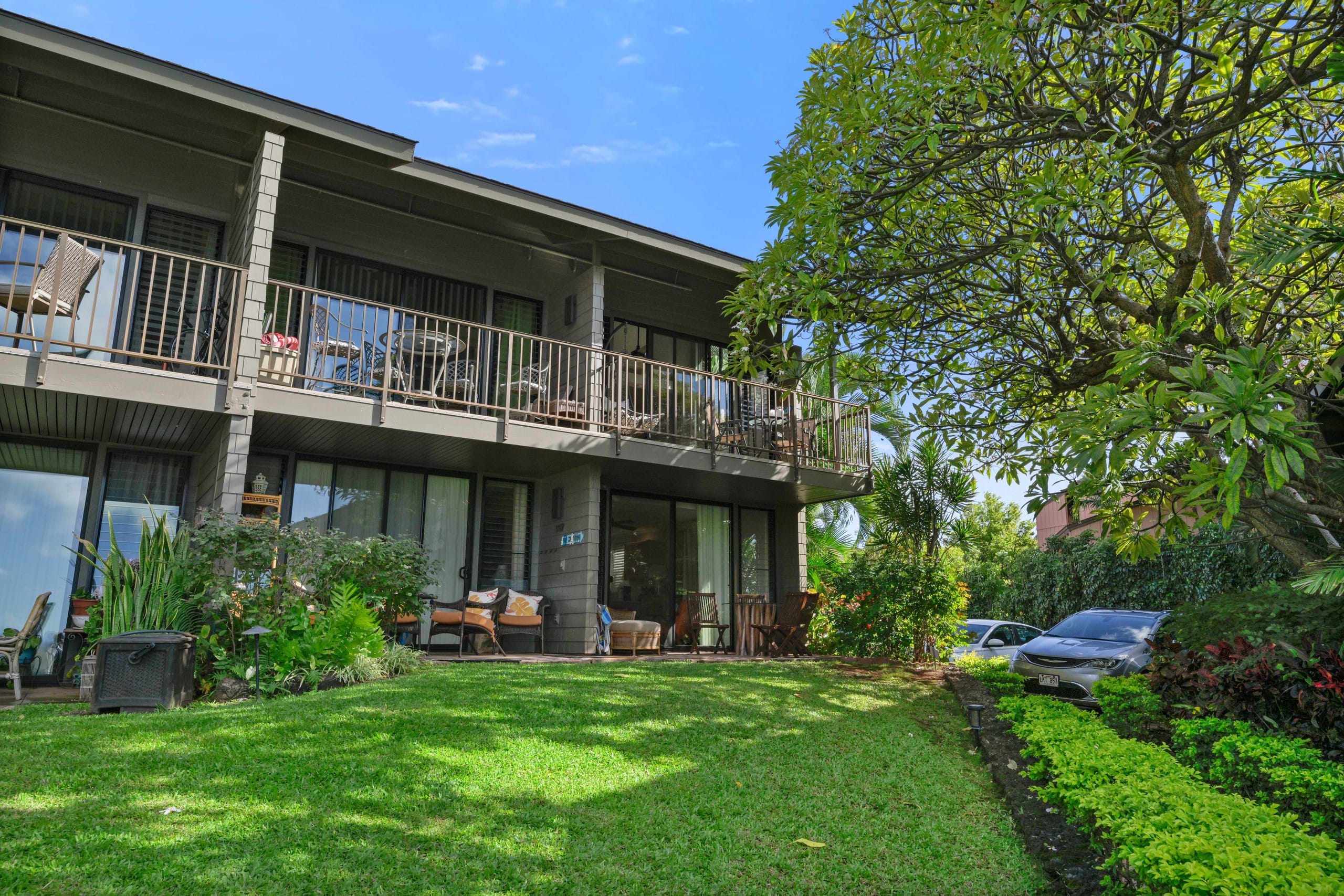 Condo in Lahaina · ★4.9 · 2 bedrooms · 3 beds · 2 baths - Image 9
