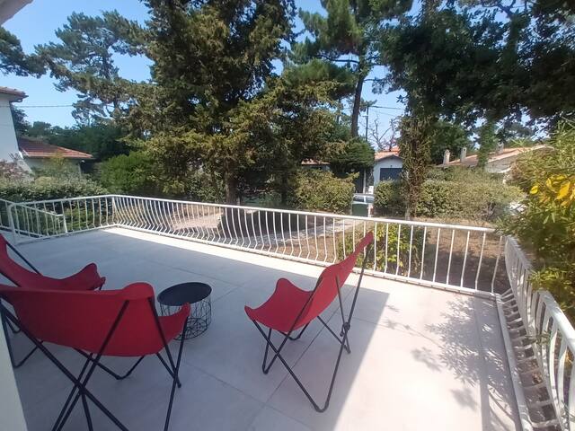 COLDWELL BANKER managed Airbnb listing 1