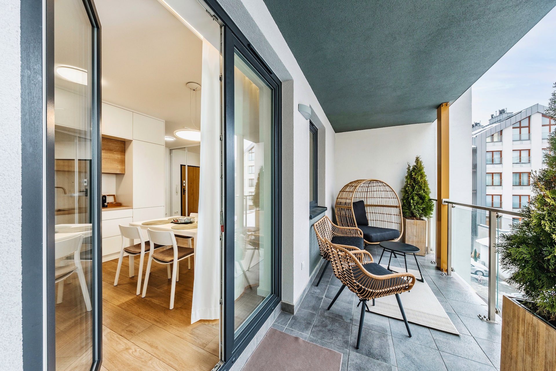 Charming Studio in the Center with a Beautiful Terrace