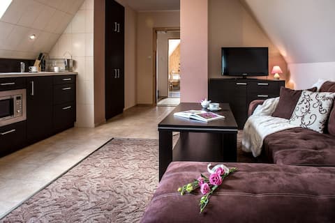 Madejowy Dwór - 6-bed apartment