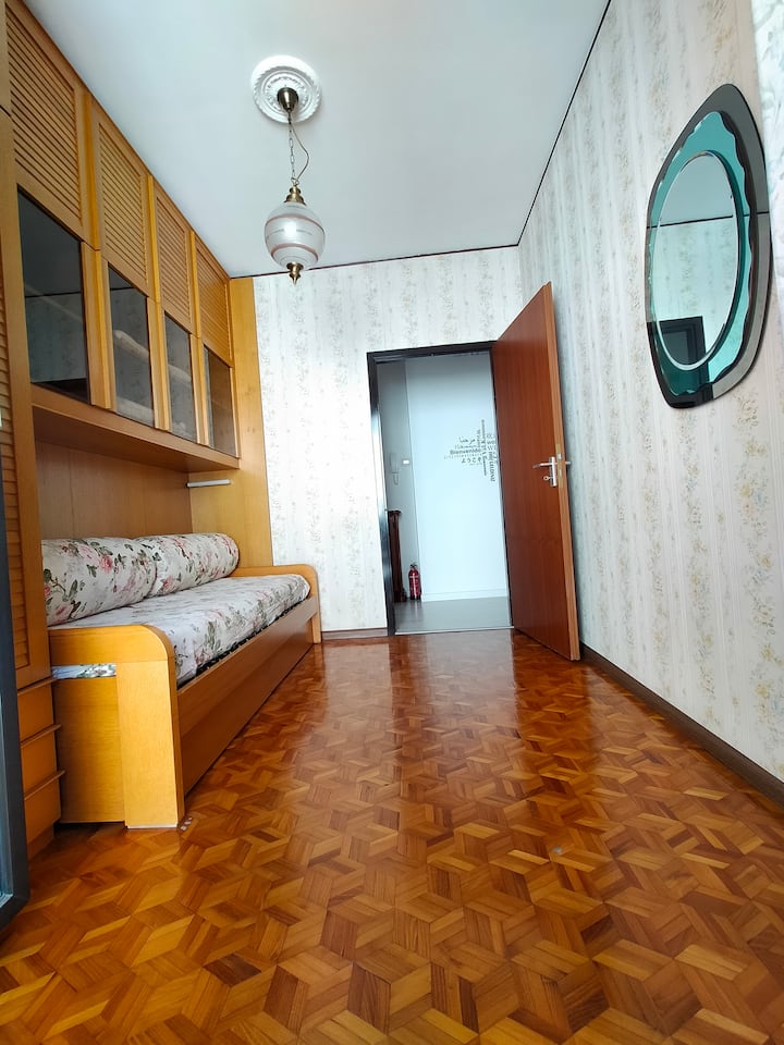 Spavaća soba 1