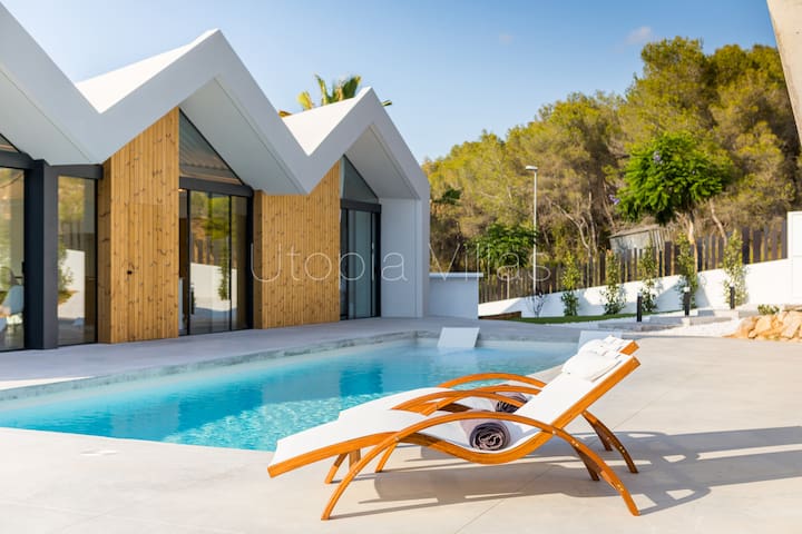 Utopia Villas managed Airbnb listing 1