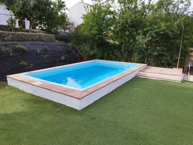 Airbnb con mejor rendimiento: La Casa de la Iglesia. Rest of peace in the Sierra en Aracena