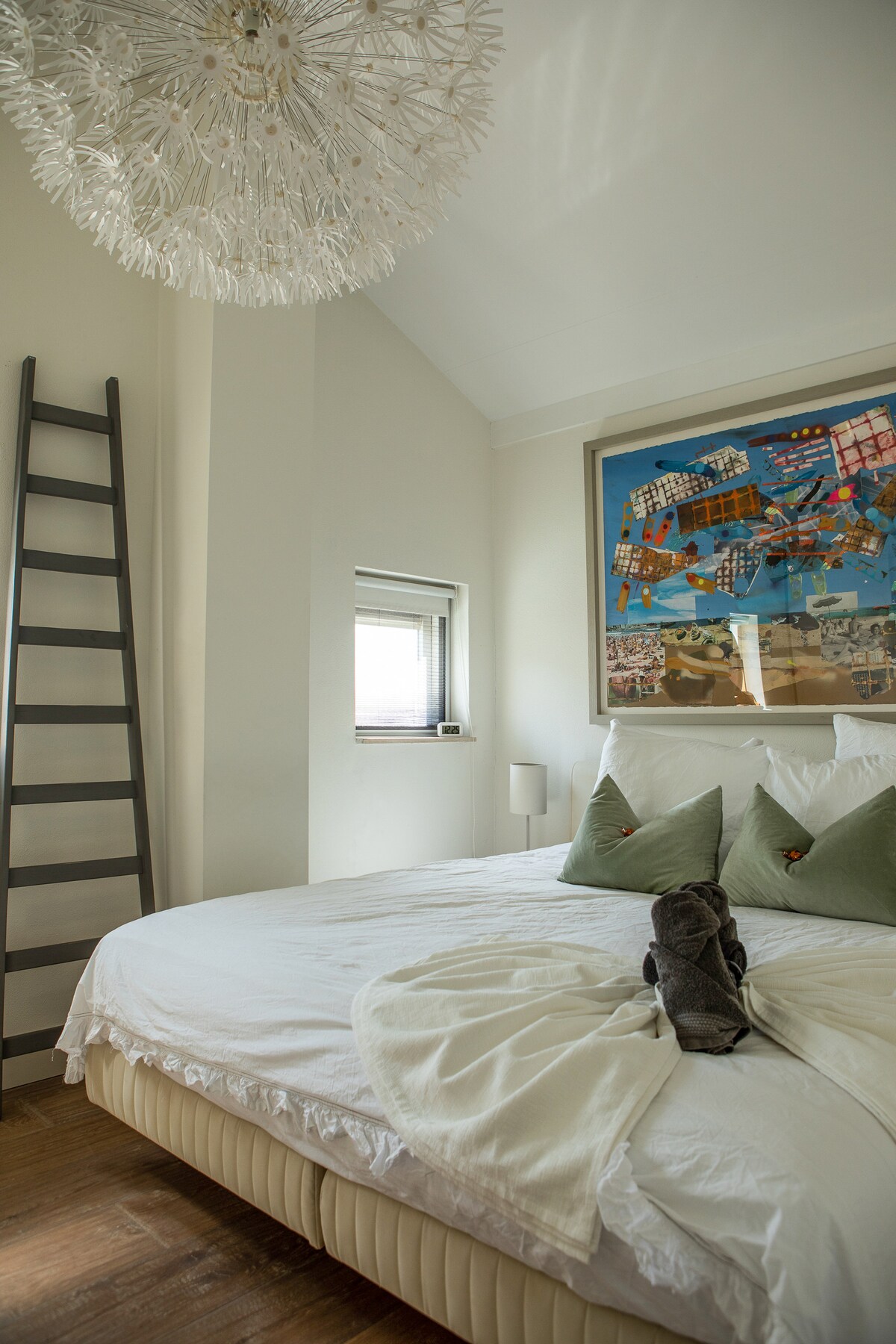 Chumba kikuu cha kulala 180x200cm