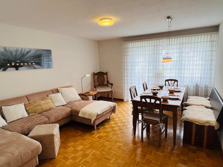 „Kuhle“ Ferienwohnung Mit Top-aussicht! - Churwalden