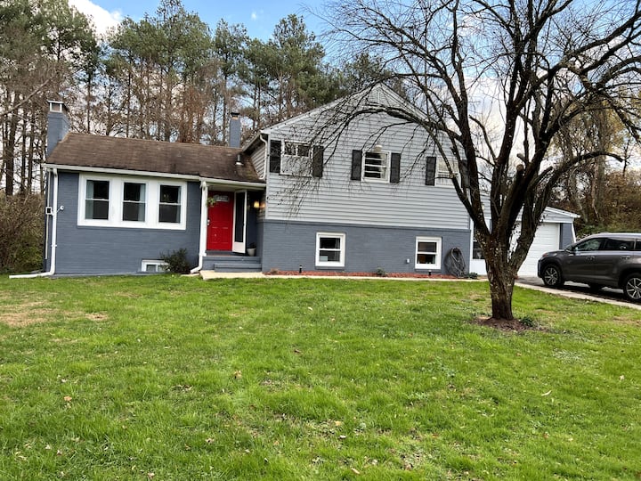 Countryish Home on 20 Acres Houses for Rent in Middle River