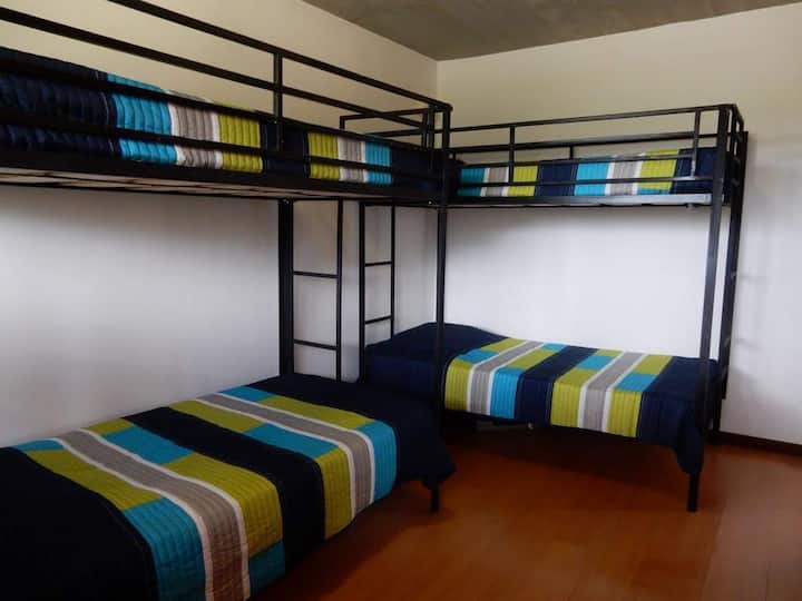 Chumba cha kulala cha ghorofa ya chini #3
