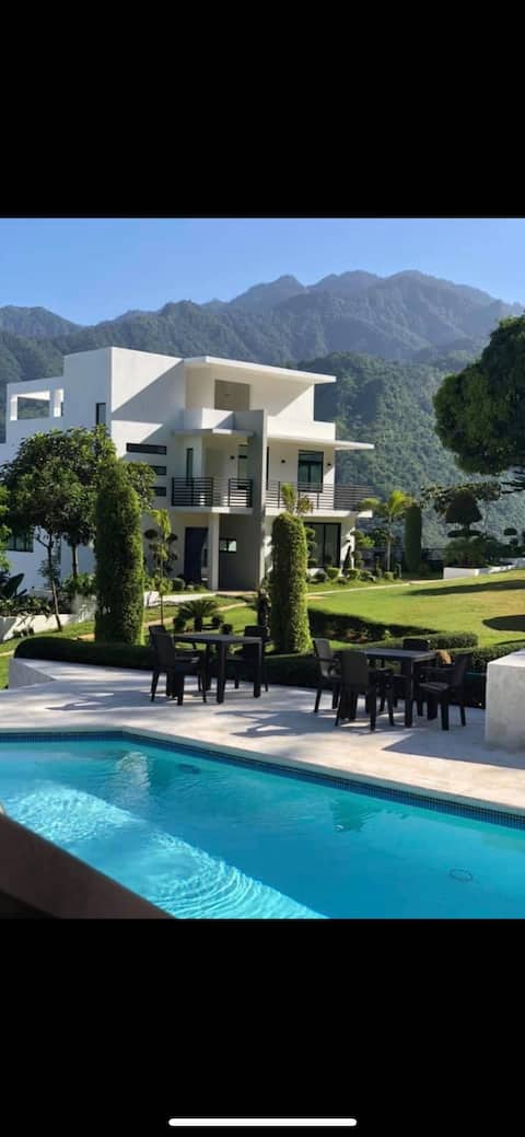 Luxury Villa surrounded by mountains & Nature!