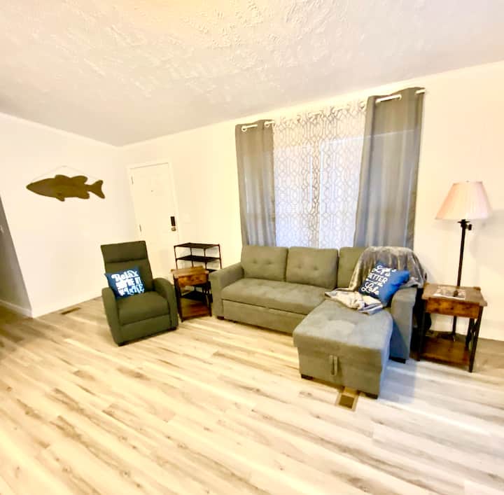 Lake Chickamauga Cabin With Private Dock - Chickamauga Lake, TN