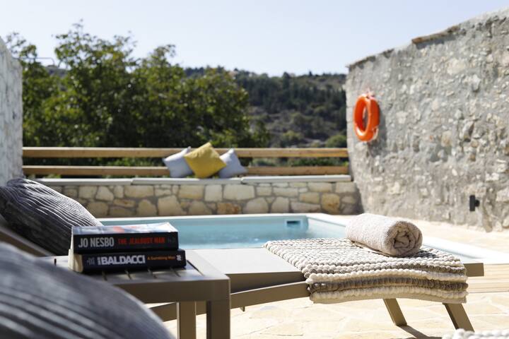 Villa Praxithea gallery image 3