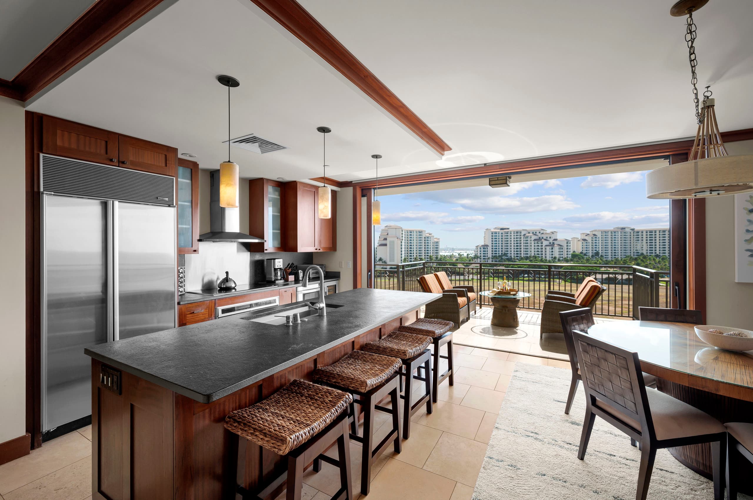 Condo in Kapolei · ★4.98 · 3 bedrooms · 4 beds · 3 private baths - Image 6