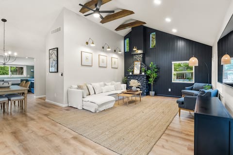 Fully Remodeled 2BR Waterfront Home Next to RIT