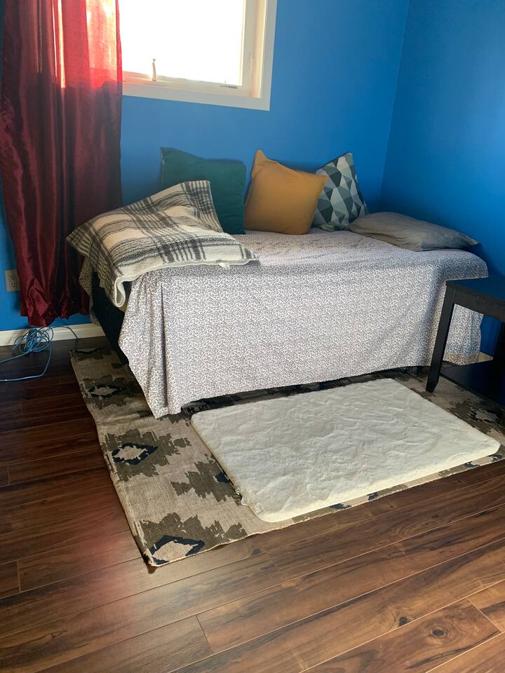 Thompson Vacation Rentals & Homes Manitoba, Canada Airbnb