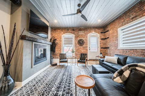 Loft in the heart of the city.