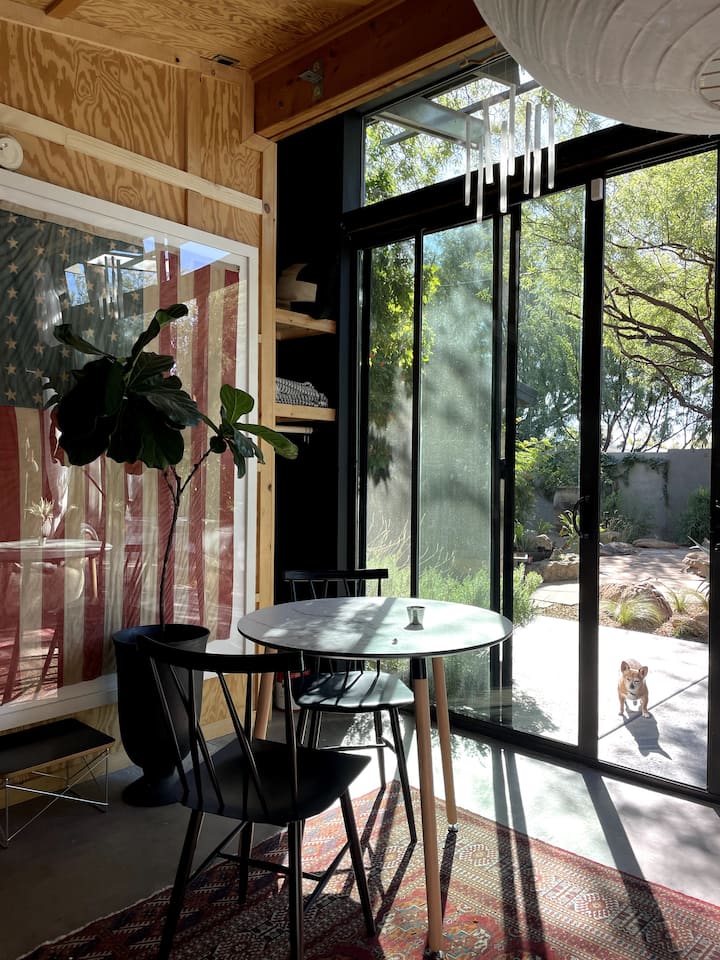 Artists Sanctuary 10 Min From Airport / Pool - Arizona