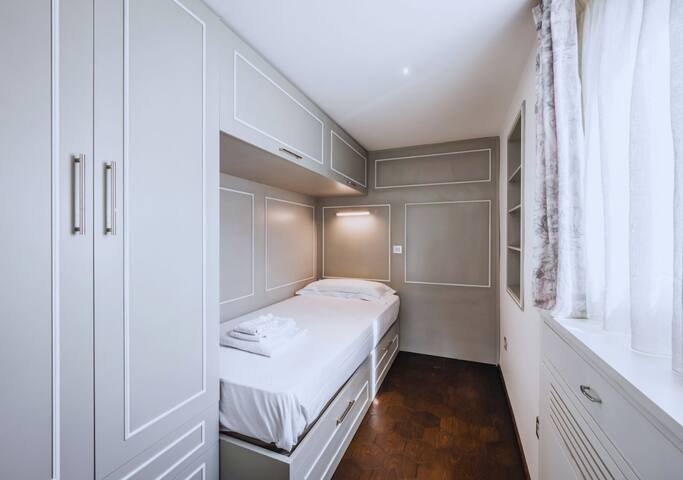 Country House w/ heated Pool near the City Centre gallery image 5