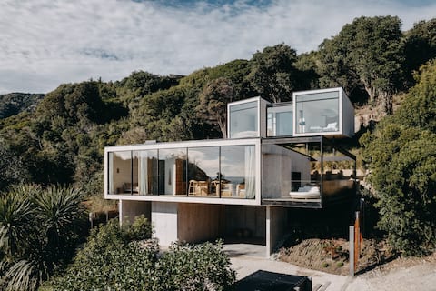 Luxurious Adult Retreat